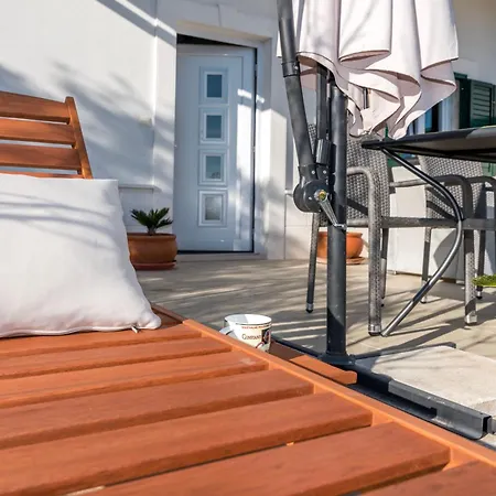 Holiday home Modernes Mit Terrasse Und Meerblick *
