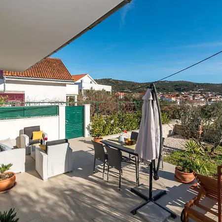 Holiday home Modernes Mit Terrasse Und Meerblick *
